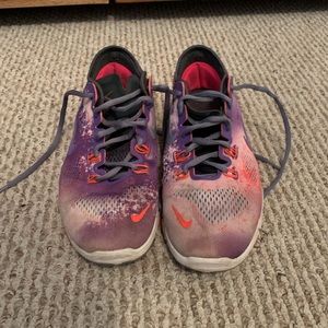 Used purple free Nike